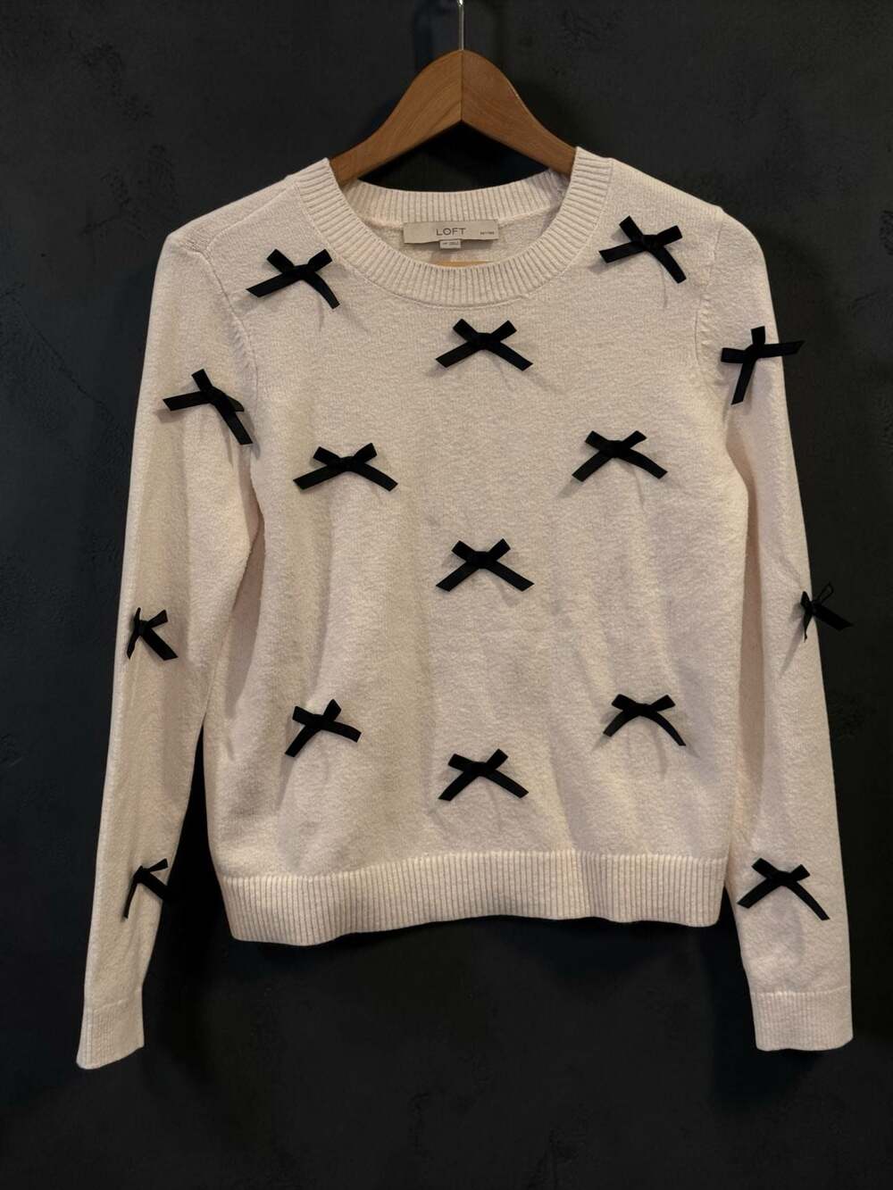 LOFT Petites Cream Bow Embellished Crewneck Sweater MP